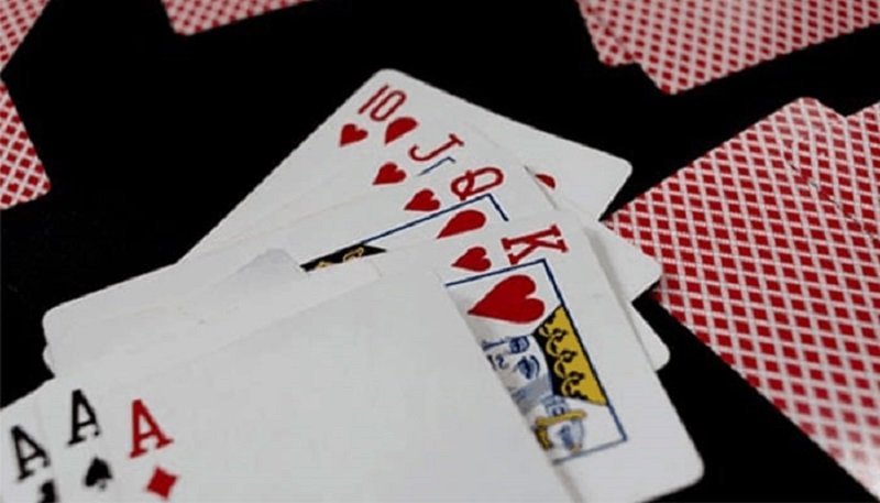 Tìm hiểu các lá bài để nắm rõ cách chơi