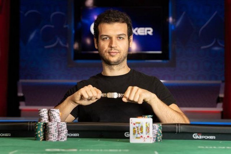 Michael Addamo là ai? Các chuỗi thắng của tay chơi Poker